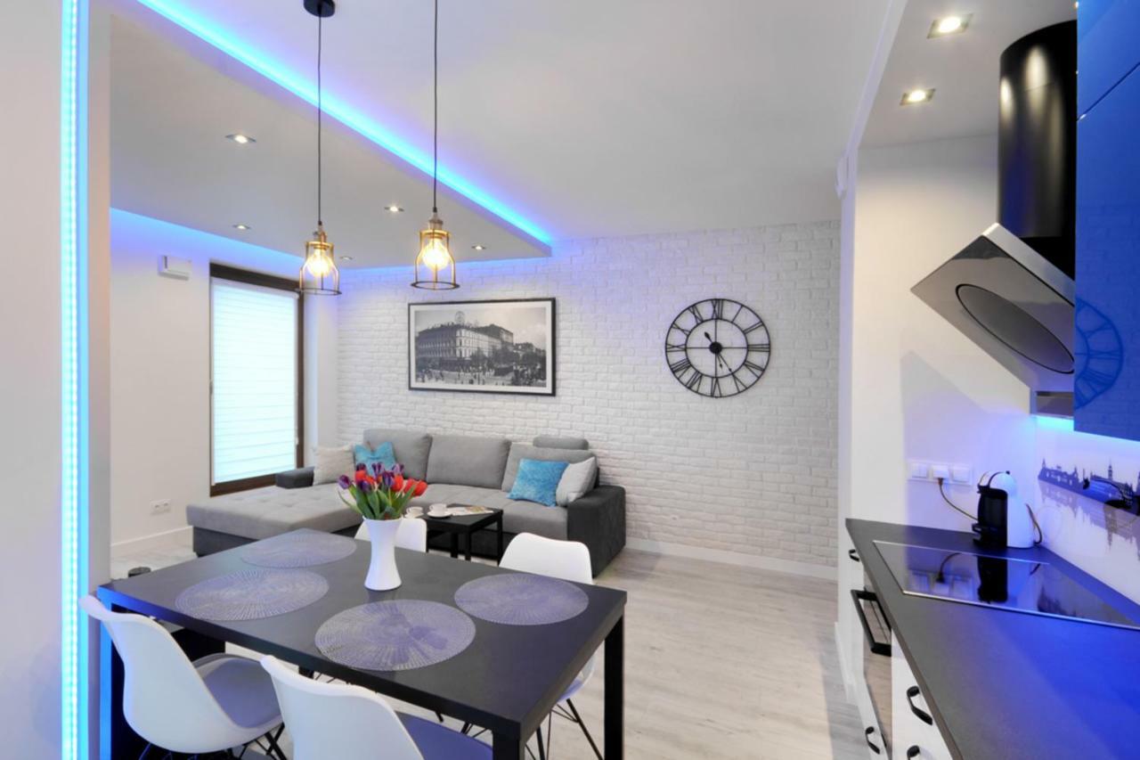 Bulwary Wislane P&O Serviced Apartments With Ac Warsaw Luaran gambar