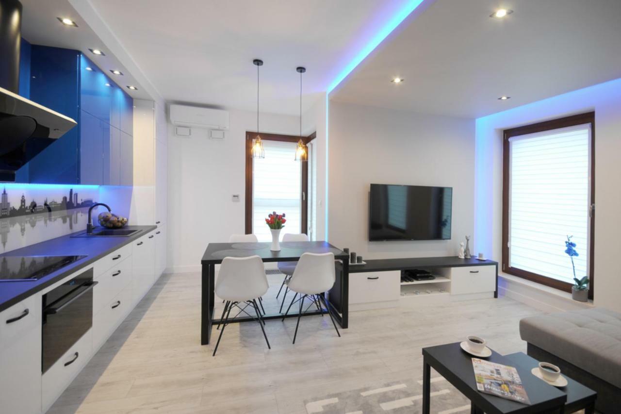 Bulwary Wislane P&O Serviced Apartments With Ac Warsaw Luaran gambar