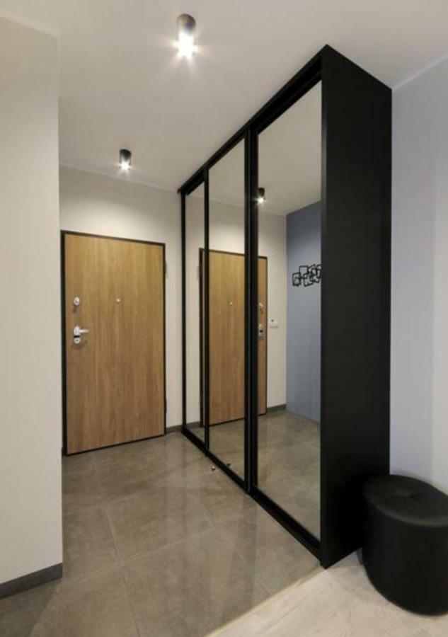 Bulwary Wislane P&O Serviced Apartments With Ac Warsaw Luaran gambar